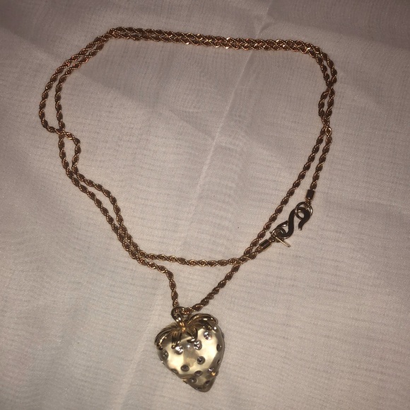 Kenneth Lane Strawberry Necklace - Picture 1 of 3